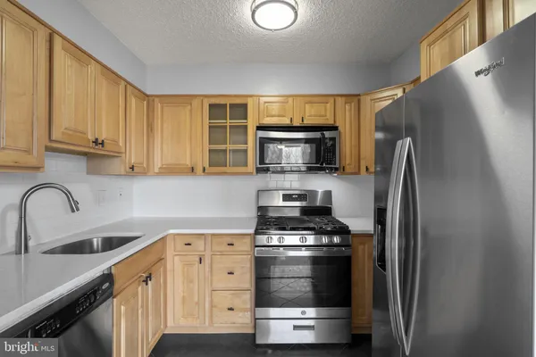 $275,000 | 2100 Washington Avenue, Unit 9D, Silver Spring, MD 20910