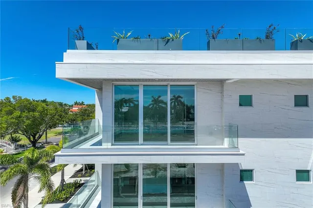 $5,995,000 | 1165 8th Street South, Unit 201, Naples, FL 34102