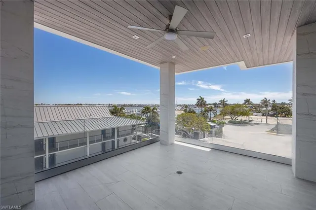 $5,995,000 | 1165 8th Street South, Unit 201, Naples, FL 34102