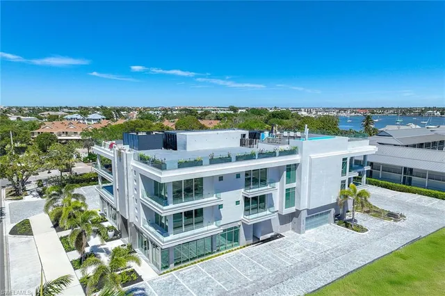 $5,995,000 | 1165 8th Street South, Unit 201, Naples, FL 34102