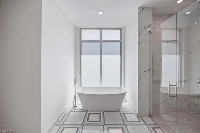 $5,995,000 | 1165 8th Street South, Unit 201, Naples, FL 34102