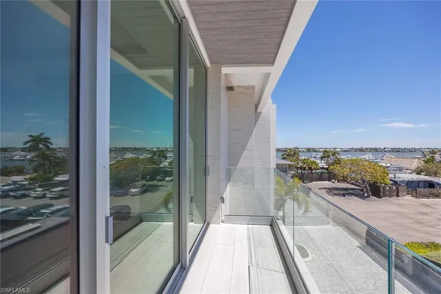 $5,995,000 | 1165 8th Street South, Unit 201, Naples, FL 34102