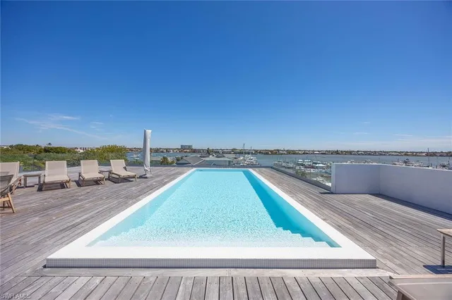 $5,995,000 | 1165 8th Street South, Unit 201, Naples, FL 34102