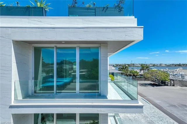 $5,995,000 | 1165 8th Street South, Unit 201, Naples, FL 34102