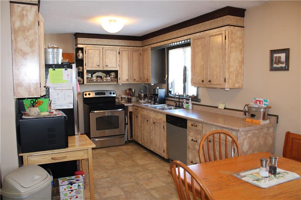 5392 Pittsburgh Road Harrisville, PA 16038 - Photo 8 of 24 Gallery Image 8