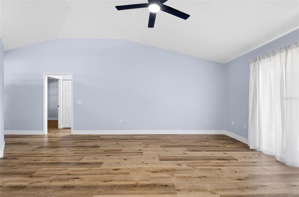 1645 East Spring Ridge Circle Winter Garden, FL 34787 - Photo 10 of 42