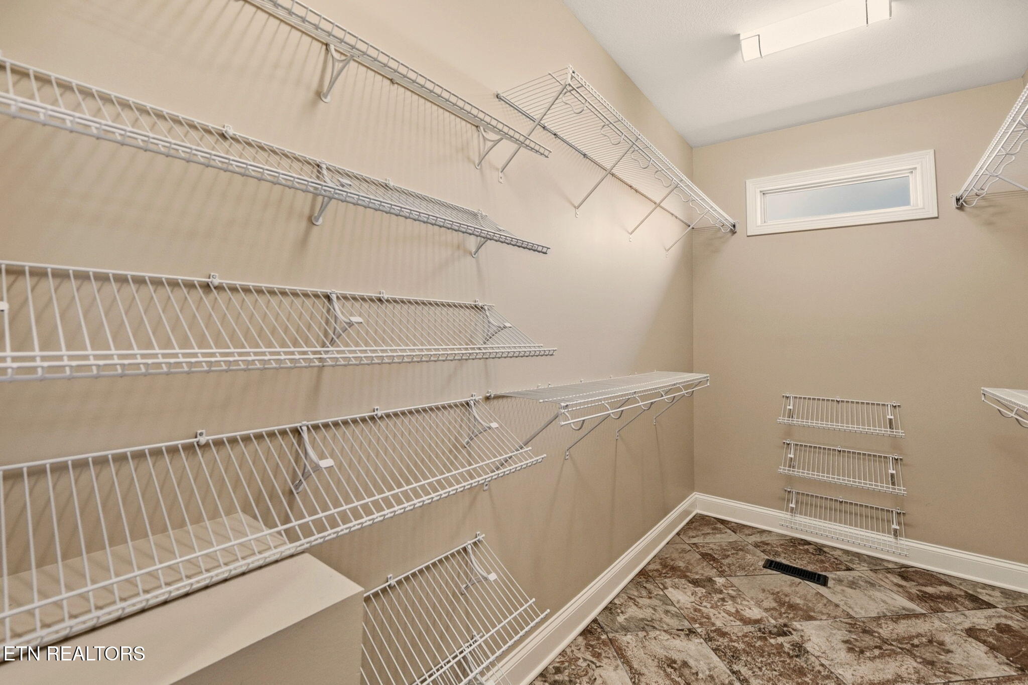 7418 Youmans Lane Corryton, TN 37721 - Photo 27 of 50 Primary Closet