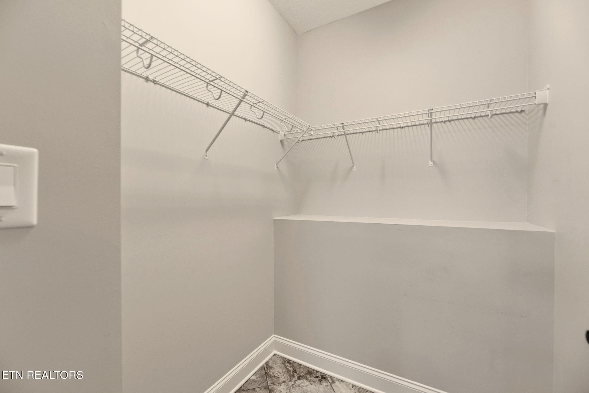 7418 Youmans Lane Corryton, TN 37721 - Photo 28 of 50 2nd Primary Closet