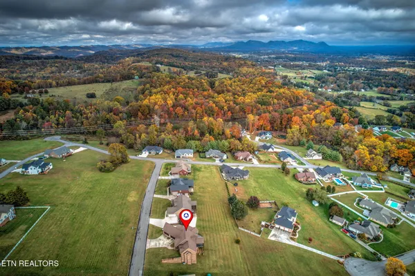 $829,000 | 7418 Youmans Lane, Corryton, TN 37721