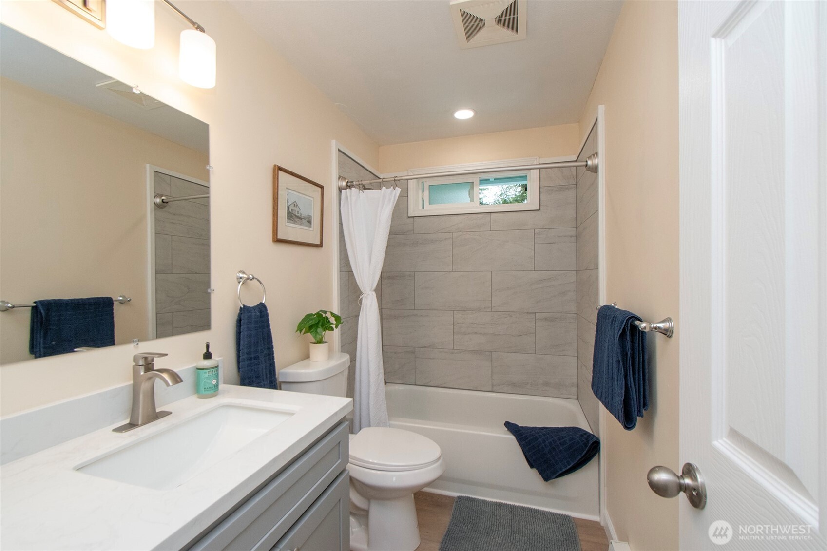 71 Whispering Firs Road Port Angeles, WA 98363 - Photo 19 of 40