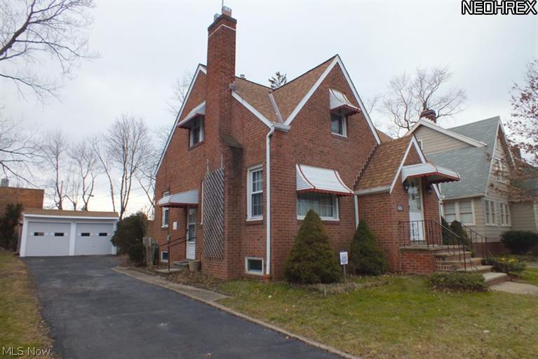 3988 Ardmore Road Cleveland Heights, OH 44121 - Photo 2 of 19