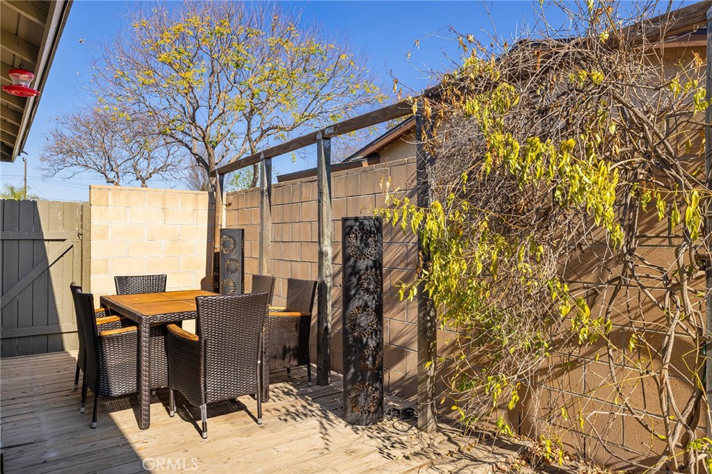 2206 Stinson Street Simi Valley, CA 93065 - Photo 21 of 21