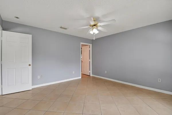 $2,600 | 4066 Southwest Canrady Street, Port St. Lucie, FL 34953