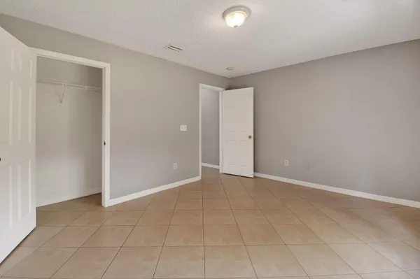 $2,600 | 4066 Southwest Canrady Street, Port St. Lucie, FL 34953