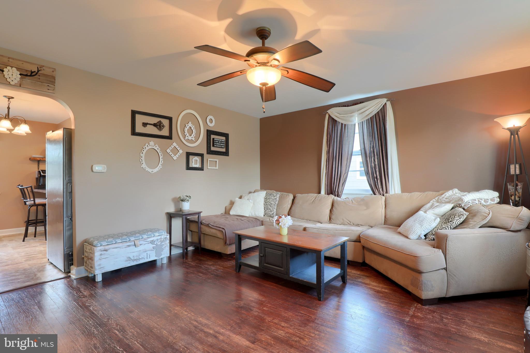 1945 Manor Ridge Drive Lancaster, PA 17603 - Photo 7 of 28 Living room view 2