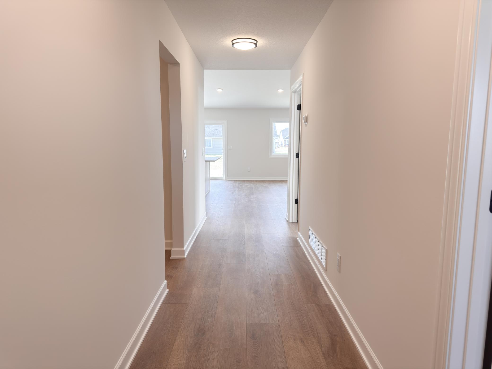 718 South Division Street Roberts, WI 54023 - Photo 7 of 17