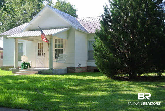 211 West Rose Avenue Foley, AL 36535 - Photo 2 of 20 Main View