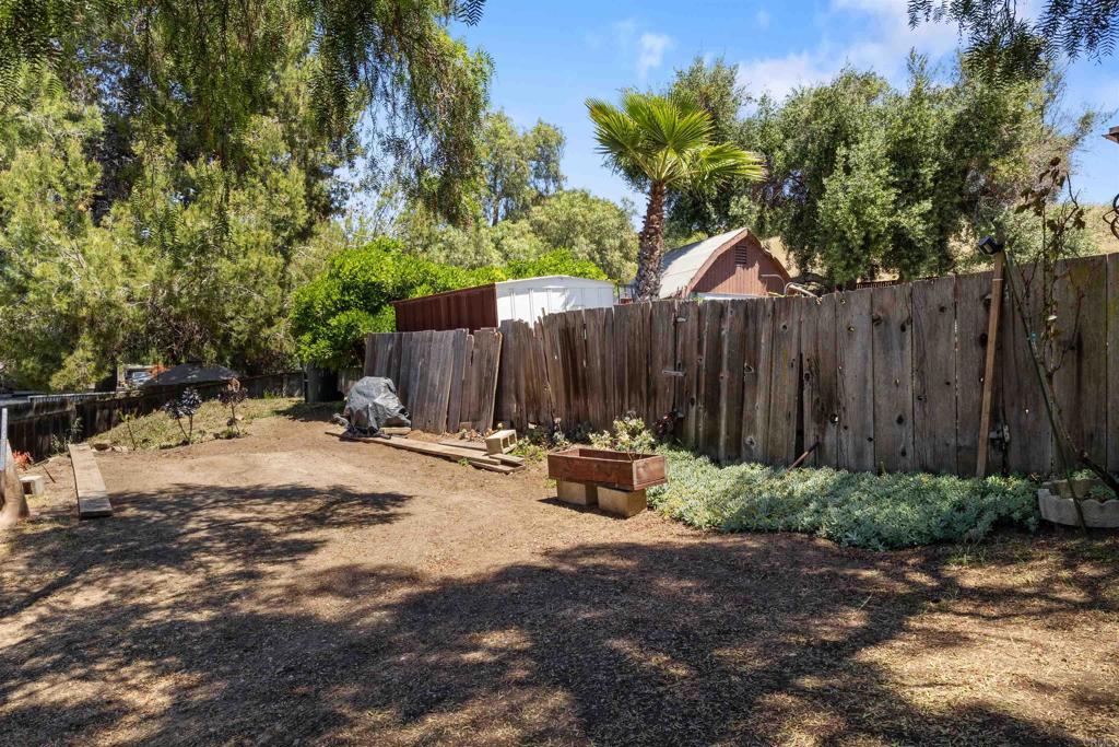 246 Robelini Drive Vista, CA 92083 - Photo 26 of 35