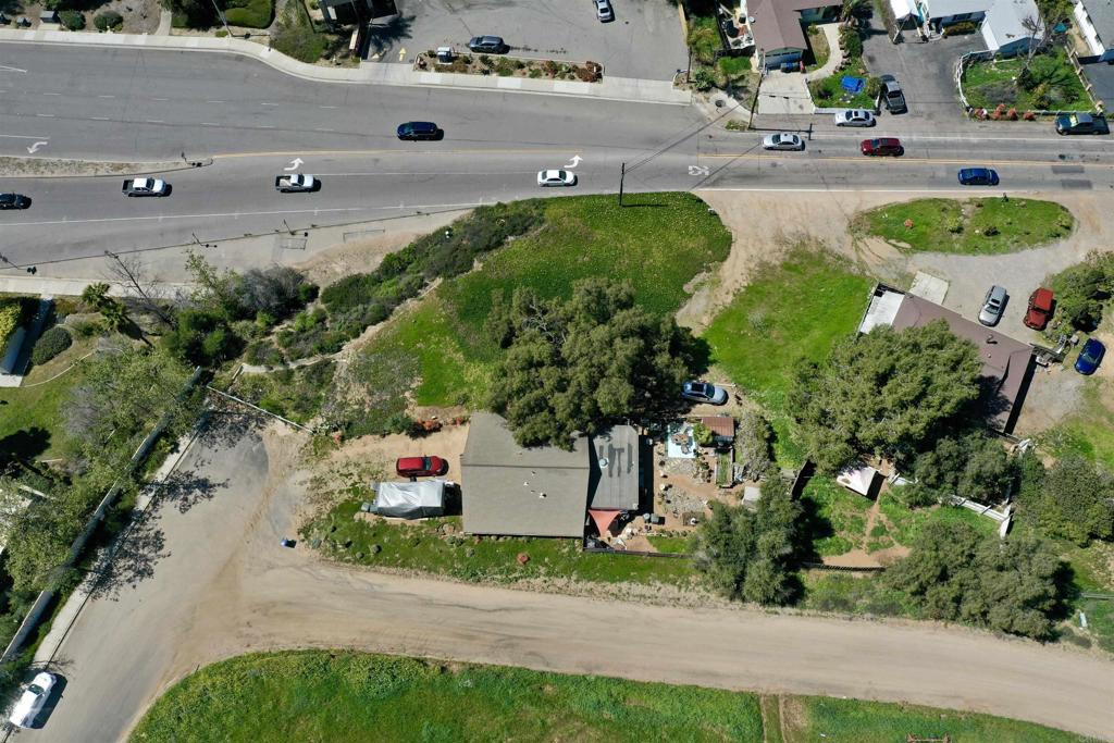 246 Robelini Drive Vista, CA 92083 - Photo 34 of 35