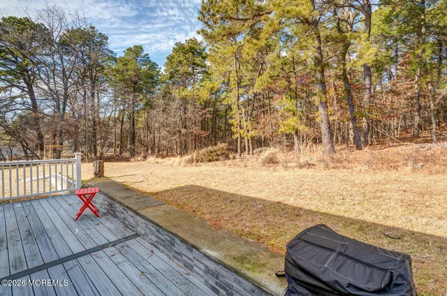 $599,900 | 9 St Francois Court, Toms River, NJ 08757