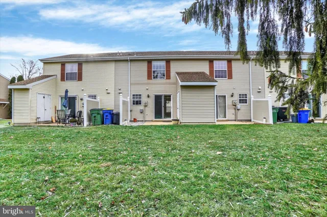 $185,000 | 102 Lexton Drive, Unit 102, York, PA 17404
