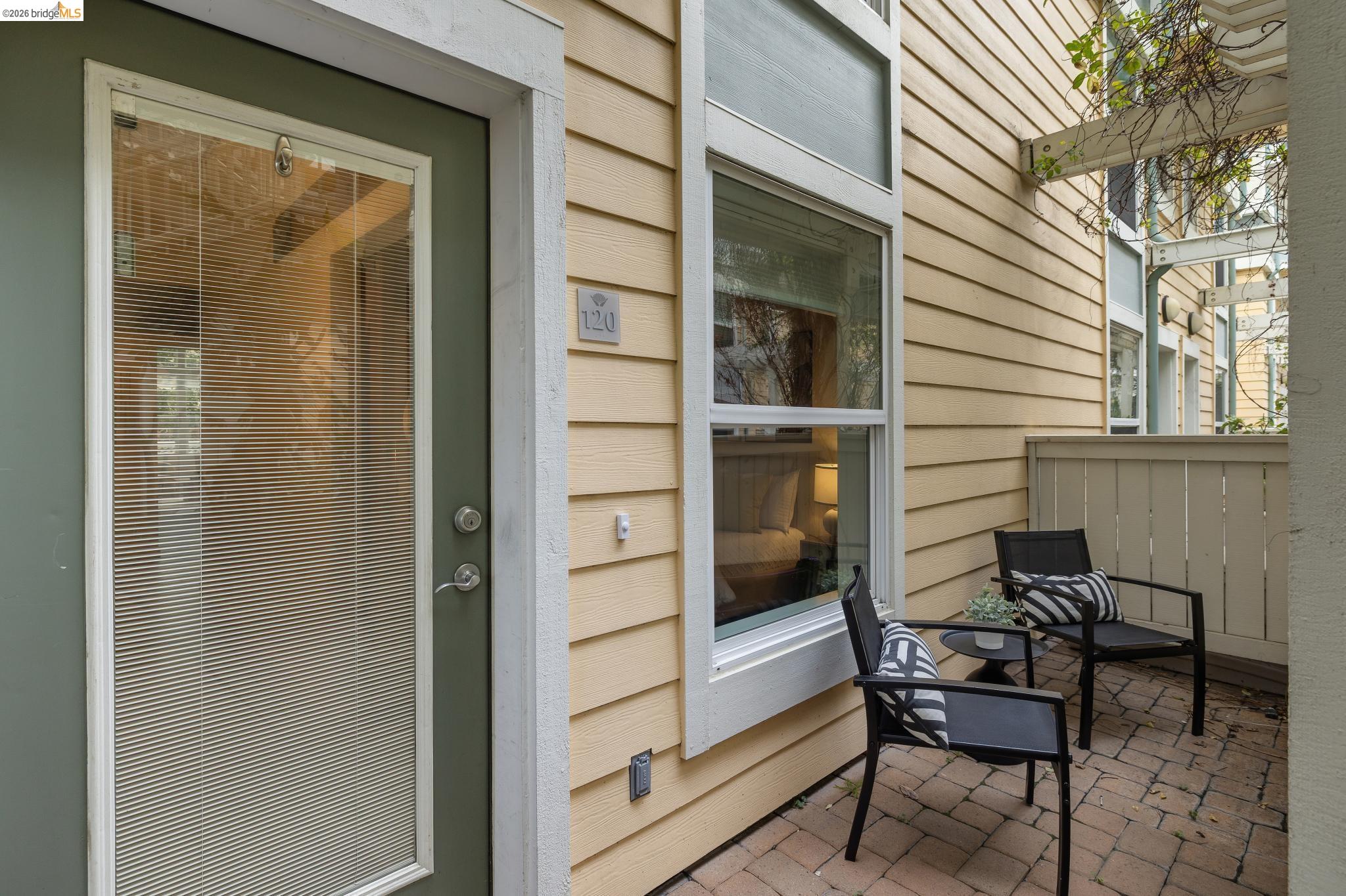655 12th Street, Unit 120 Oakland, CA 94607 - Photo 36 of 51 Entrance to property with a patio