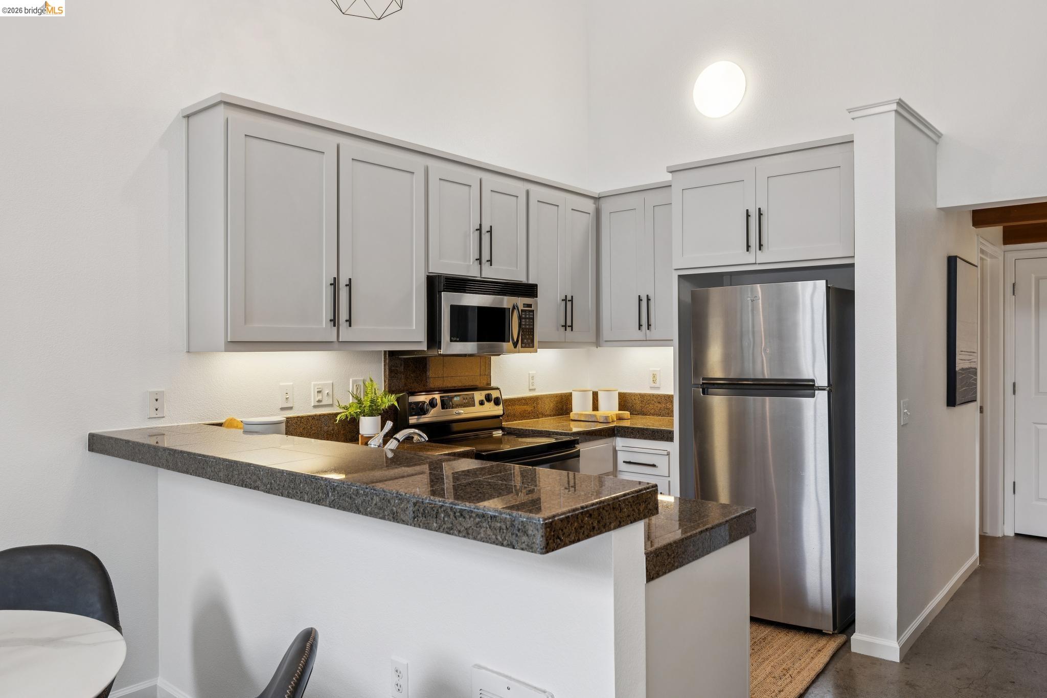 655 12th Street, Unit 120 Oakland, CA 94607 - Photo 7 of 51