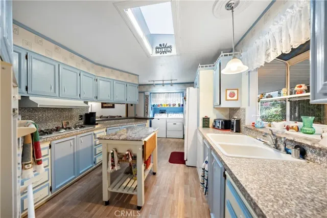 $165,000 | 1245 West Cienega Avenue, Unit 211, San Dimas, CA 91773