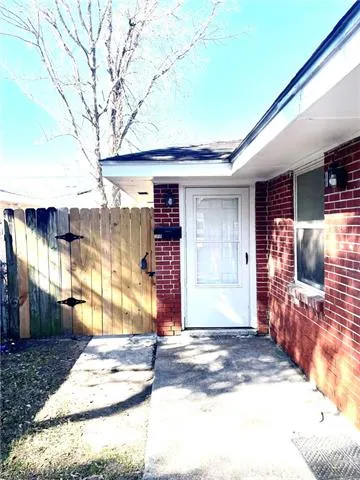 $1,600 | 2030 James Drive, Marrero, LA 70072
