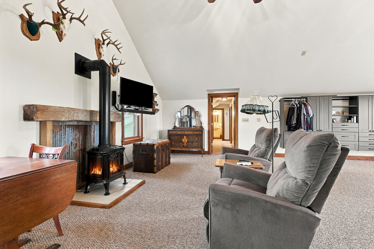 7914 Scheffler Road Newton, WI 53063 - Photo 32 of 60 Master BR + Family Room