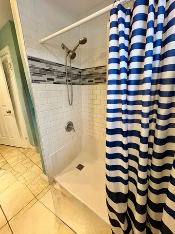 $250,000 | 344 A Cassidy Court, Utica, IL 61373