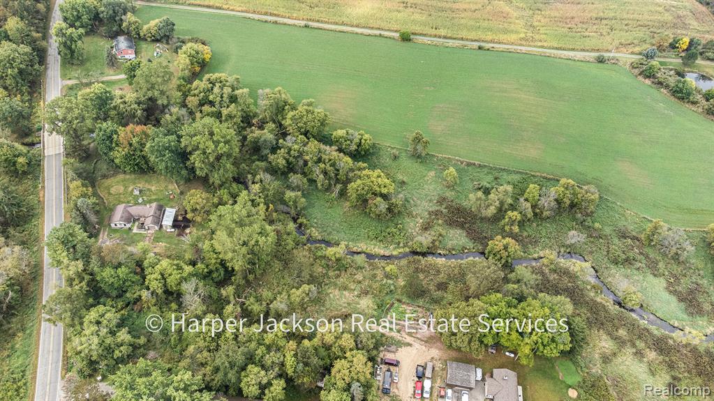 5621 Beard Road Byron, MI 48418 - Photo 25 of 34