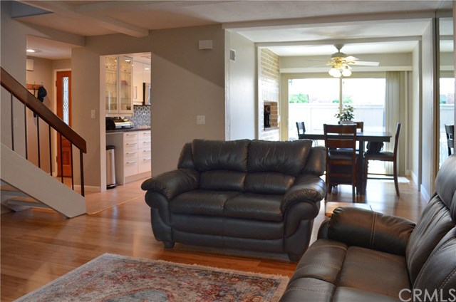 613 Rhine Lane Costa Mesa, CA 92626 - Photo 5 of 48