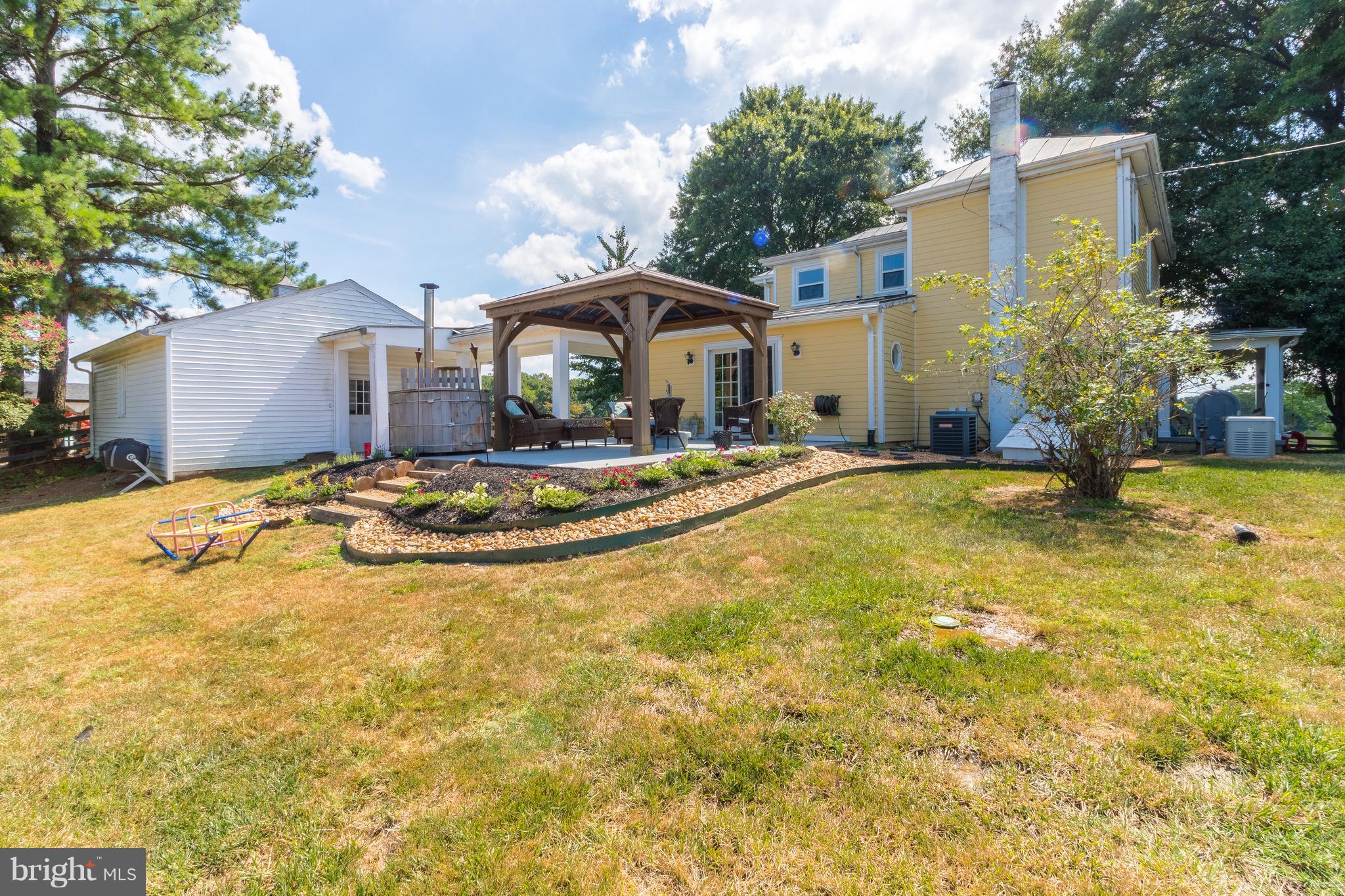 170 Camp Selden Road Fredericksburg, VA 22405 - Photo 22 of 29 a view of a house with pool and sitting area