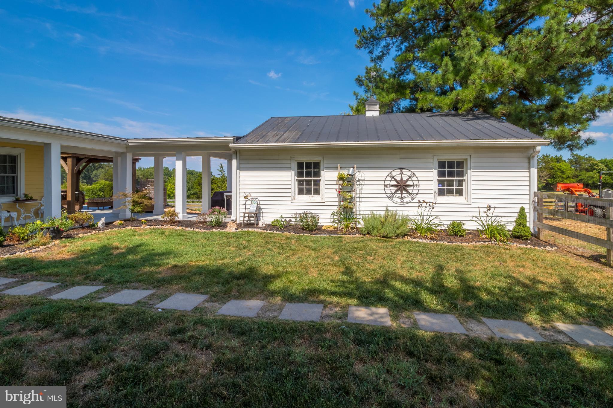 170 Camp Selden Road Fredericksburg, VA 22405 - Photo 4 of 29 a front view of house with yard and green space