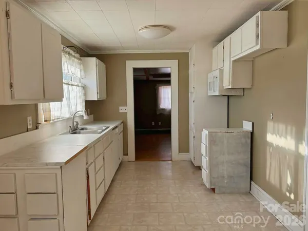 $230,000 | 1677 US 221A Highway, Forest City, NC 28043