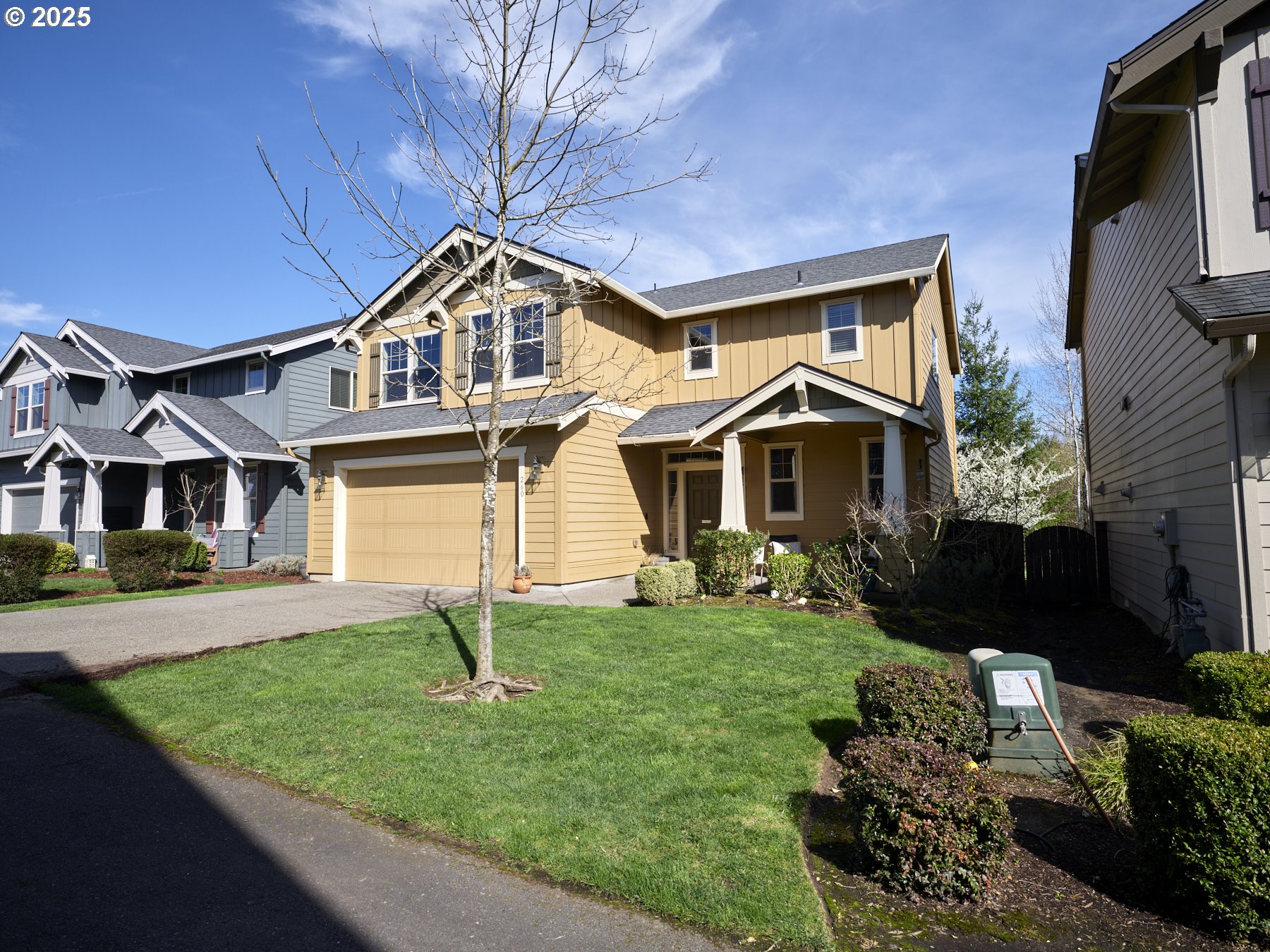 260 North Green Gables Loop Ridgefield, WA 98642 - Photo 4 of 41 Front Yard