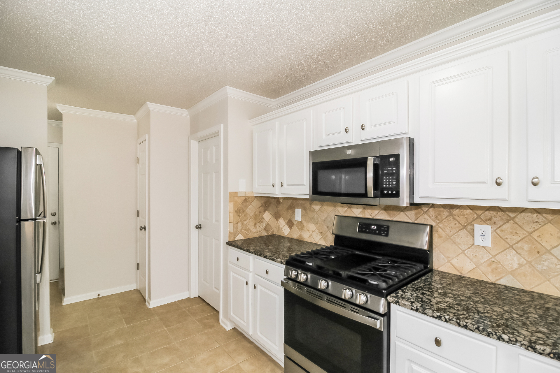 148 Parkside Drive Stockbridge, GA 30281 - Photo 8 of 17