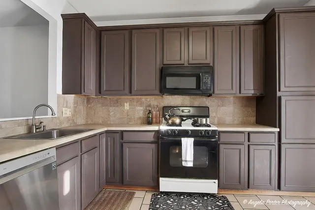 $239,900 | 5309 Cobblers Crossing, McHenry, IL 60050