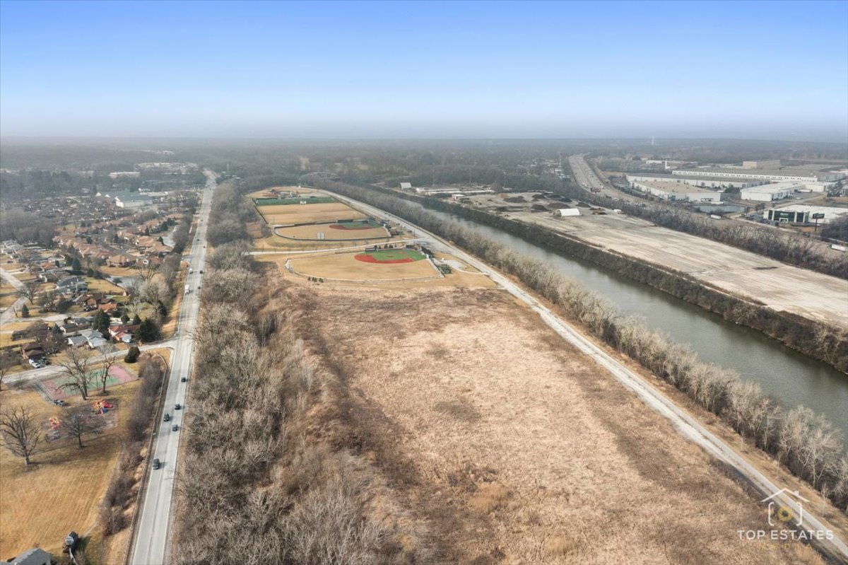 5844 West 124th Street Alsip, IL 60803 - Photo 42 of 44 a view of city and ocean