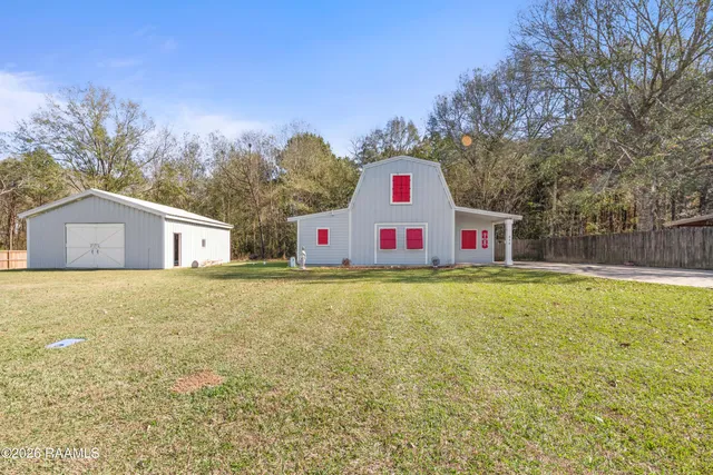 $217,500 | 434 Summer Ridge Loop, Sunset, LA 70584