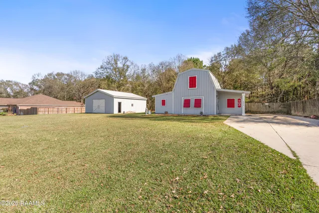 $217,500 | 434 Summer Ridge Loop, Sunset, LA 70584