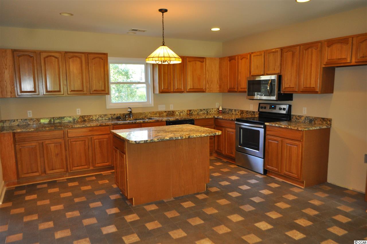200 Fox Lane Murrells Inlet, SC 29576 - Photo 3 of 22