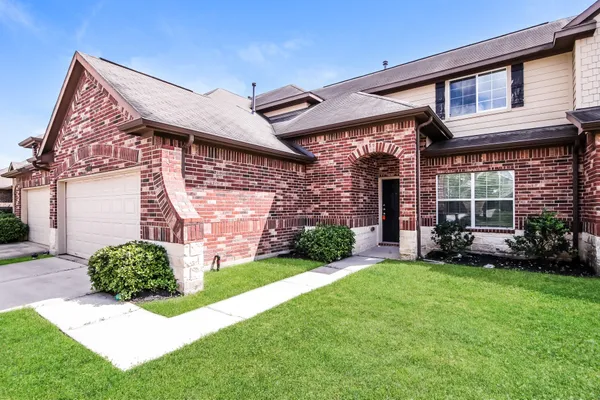 $1,830 | 12310 Maura Lane, Houston, TX 77044