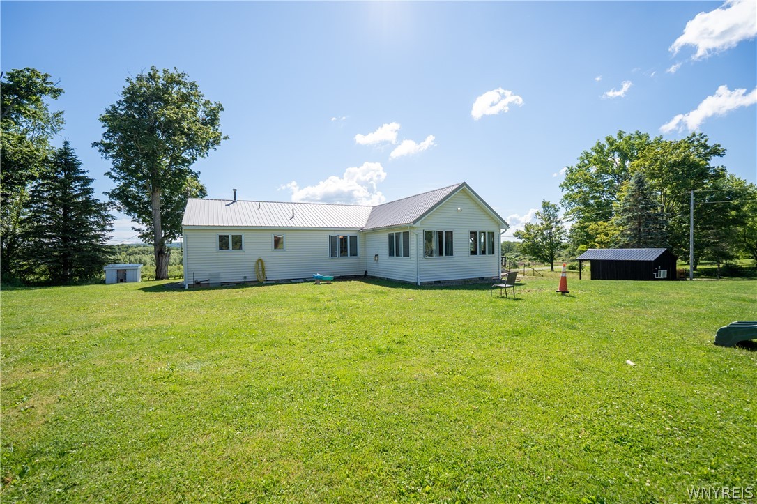 9943 Smith Road Dayton, NY 14138 - Photo 4 of 39