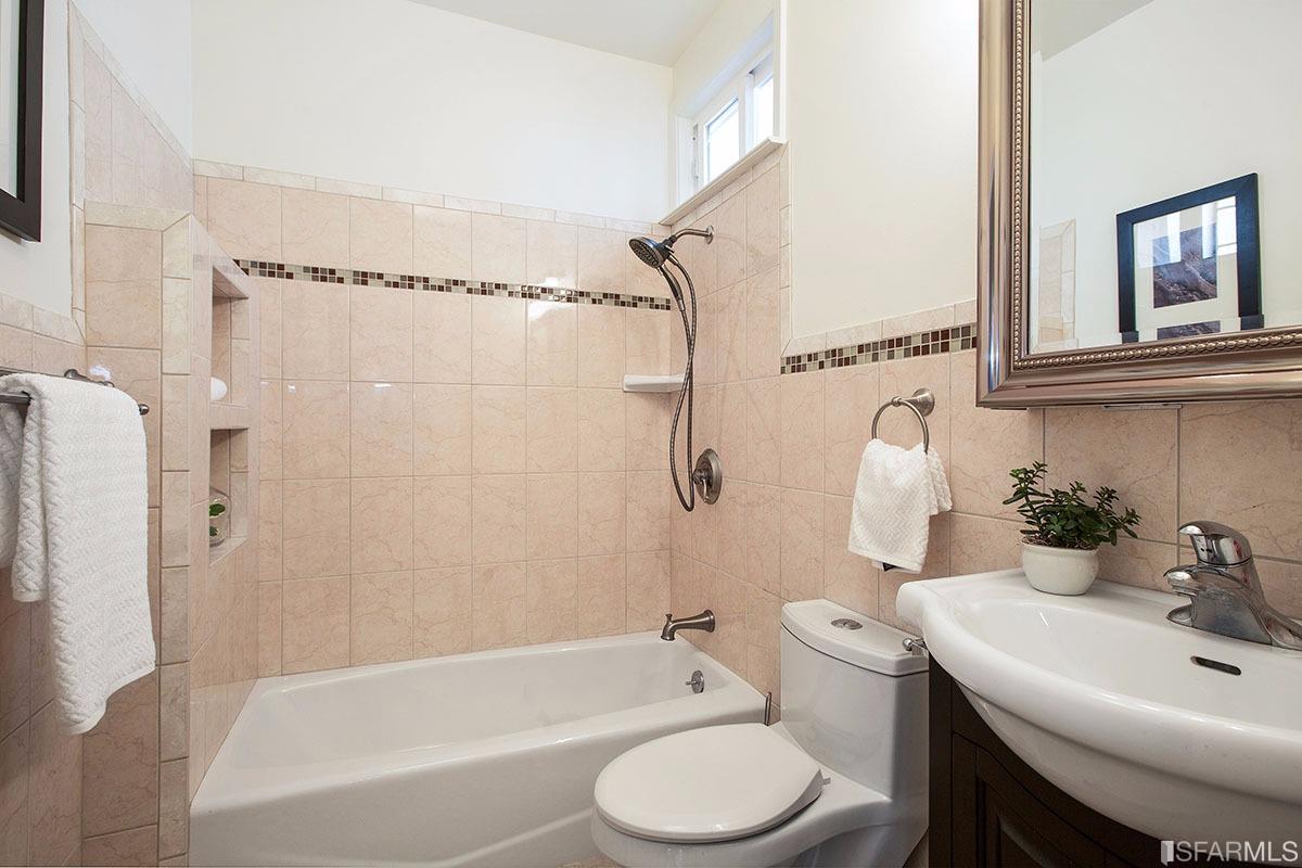 98 Mullen Avenue San Francisco, CA 94110 - Photo 15 of 46