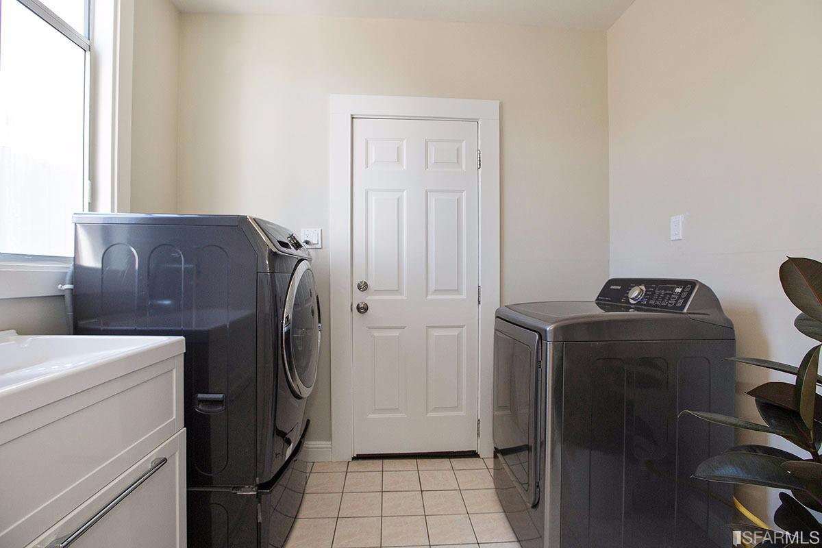 98 Mullen Avenue San Francisco, CA 94110 - Photo 18 of 46