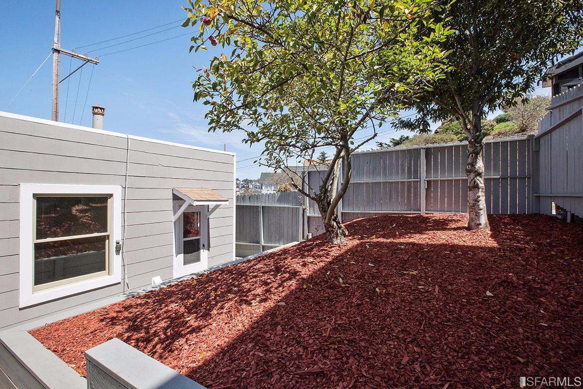 98 Mullen Avenue San Francisco, CA 94110 - Photo 21 of 46