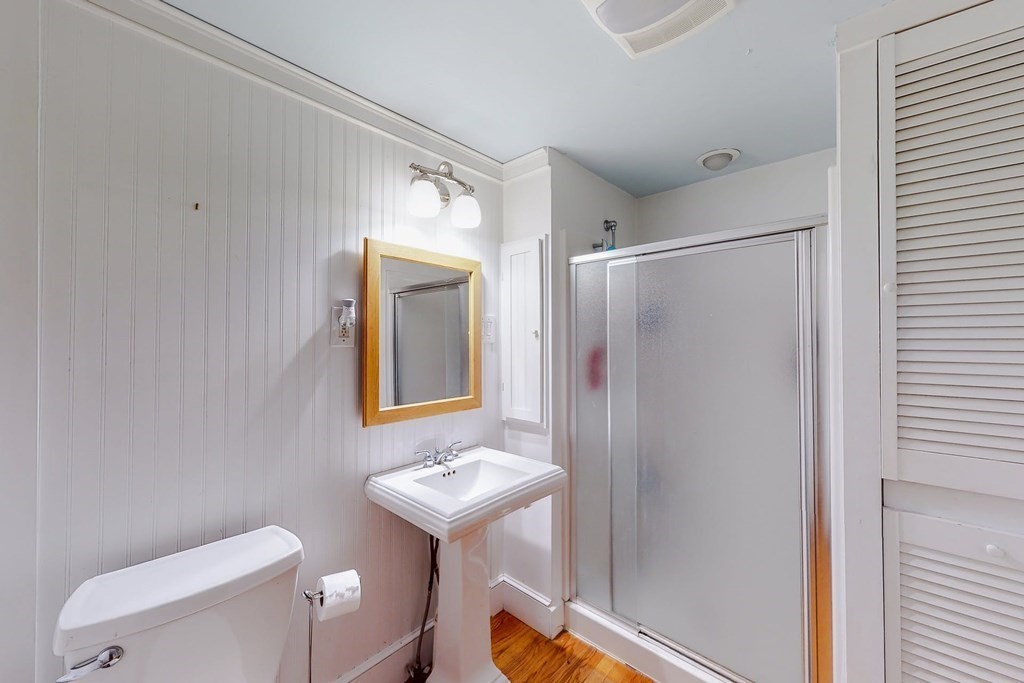 44 Chamberlain Street Hopkinton, MA 01748 - Photo 17 of 30 Gallery Image 17