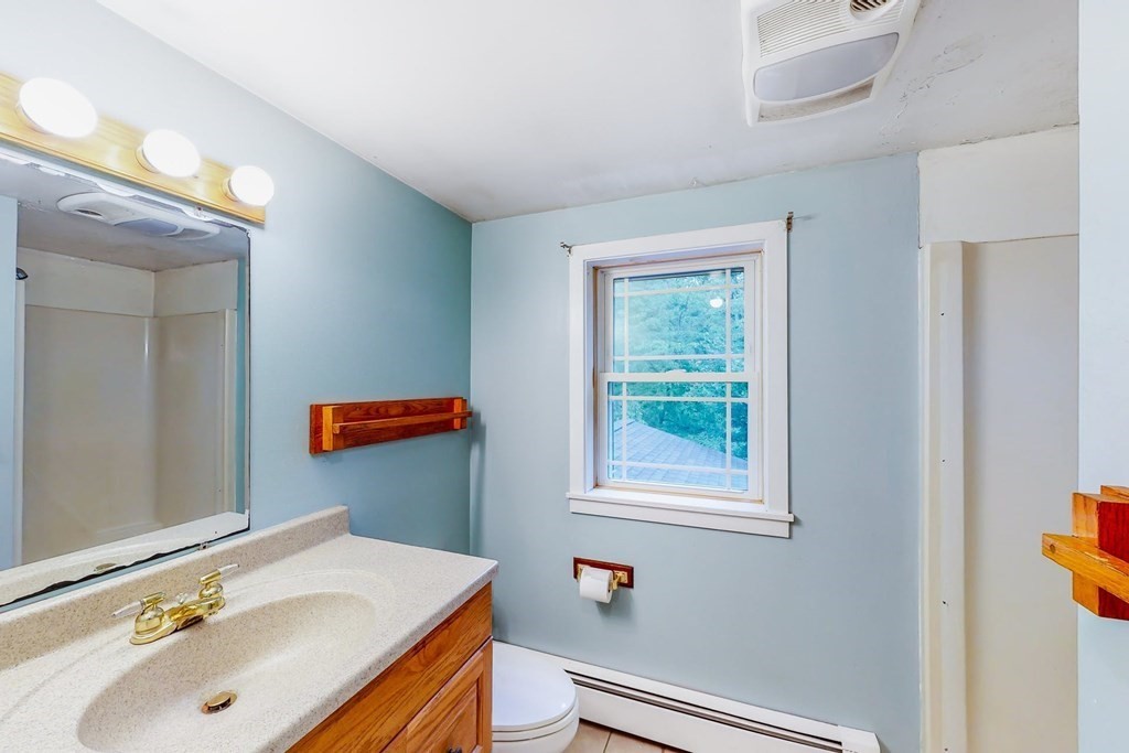 44 Chamberlain Street Hopkinton, MA 01748 - Photo 24 of 30 Gallery Image 24